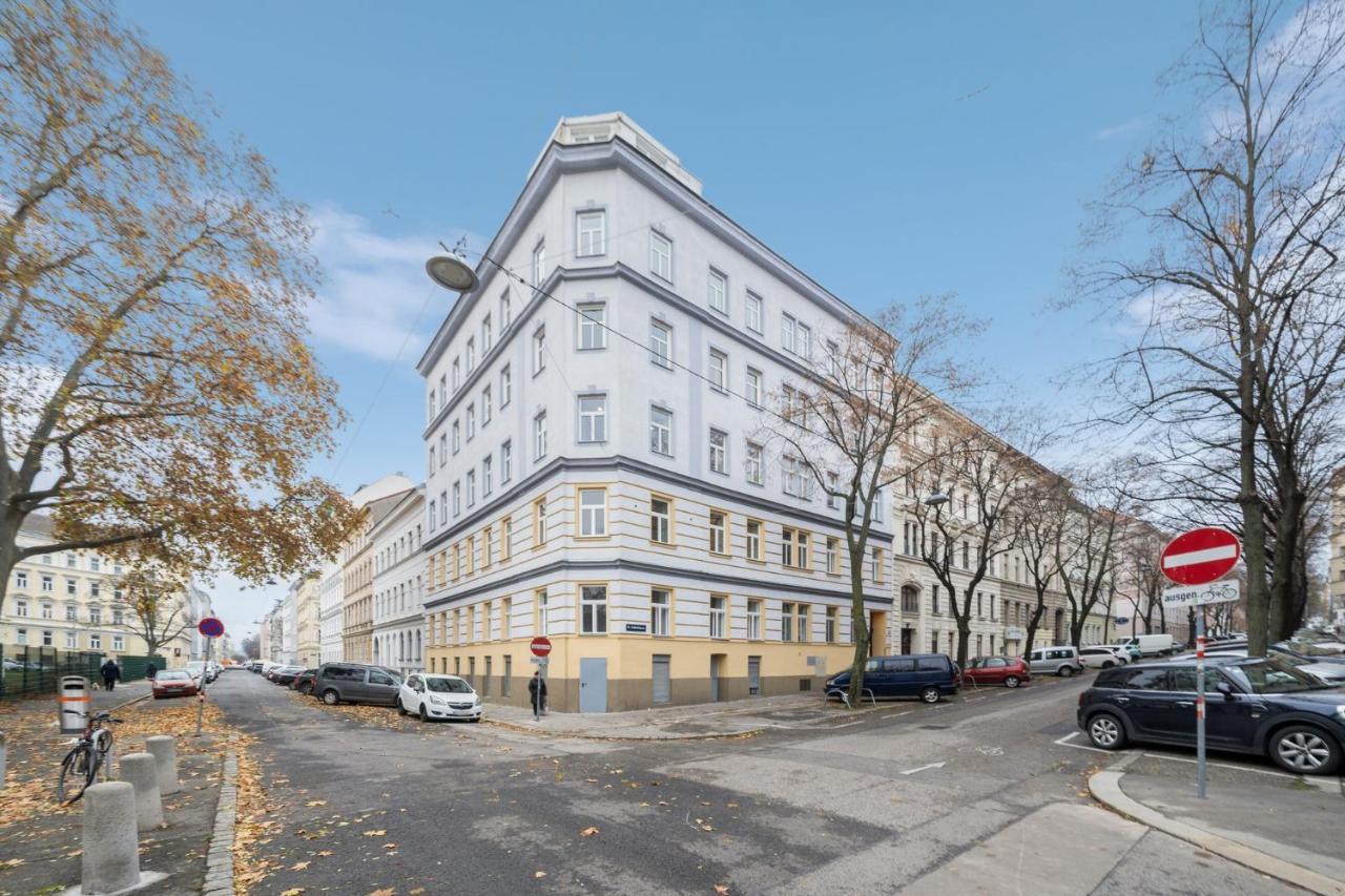 Big Spacious Central Apartment In Vienna Exterior photo